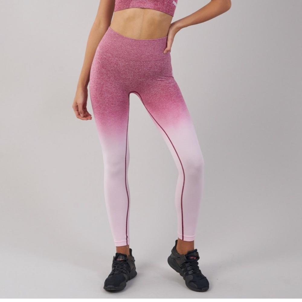 GYMSHARK OMBRÉ SEAMLESS LEGGINGS **SOLD OUT**